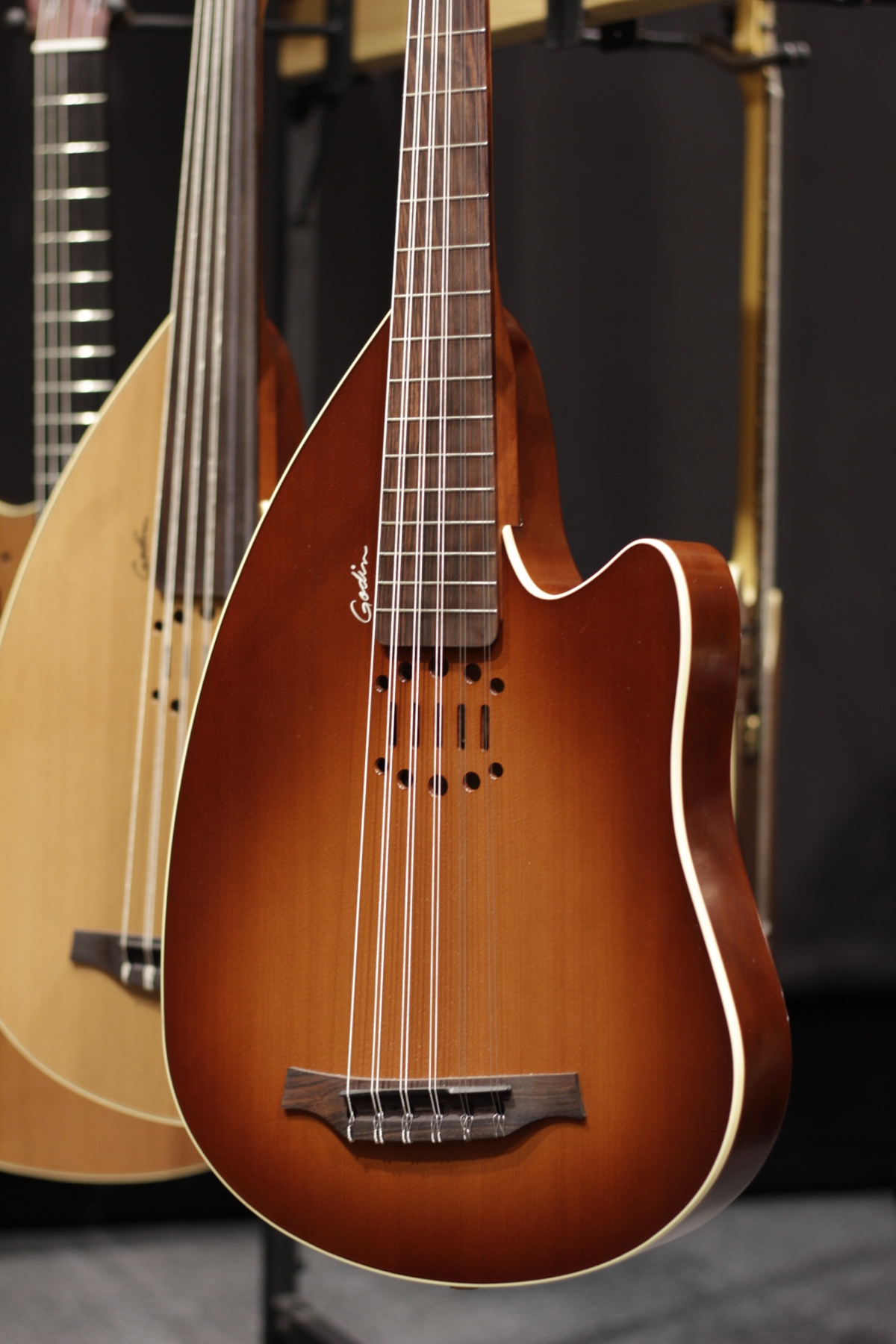 Godin inuk best sale