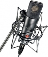 Neumann TLM 193