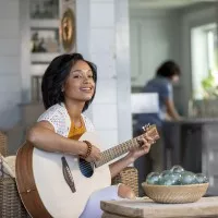 Les séduisantes acoustiques Yamaha Storia