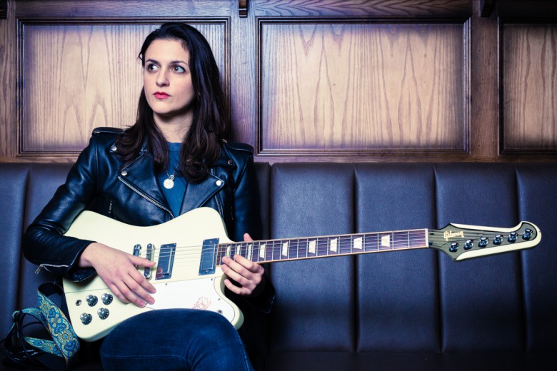 Interview De La Guitariste Francaise Laura Cox