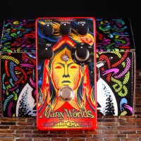 Catalinbread Many Worlds : 8 Phasers en 1