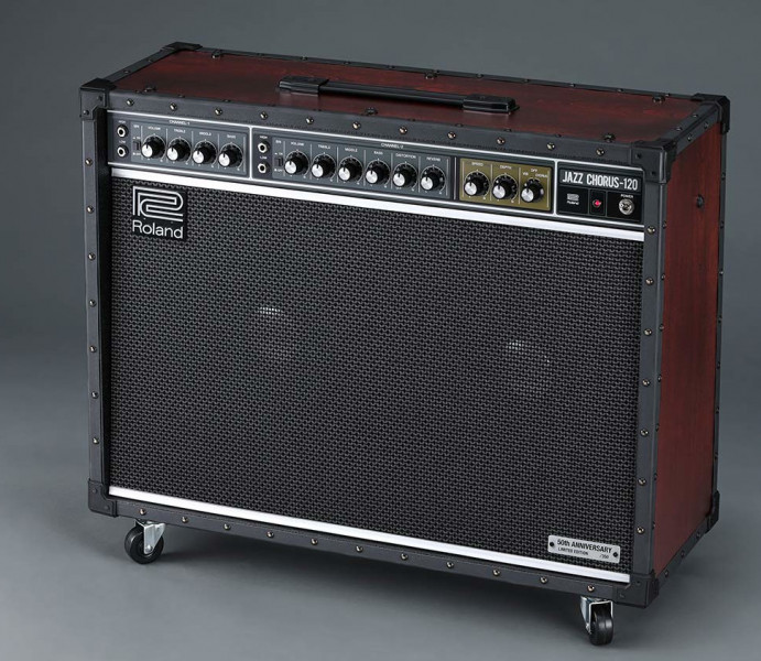 Roland JC-120