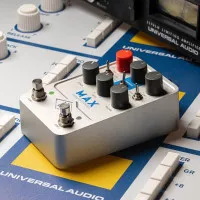 Universal Audio confirme sa place dans la pédale d'effet guitare avec trois nouveaux modèles