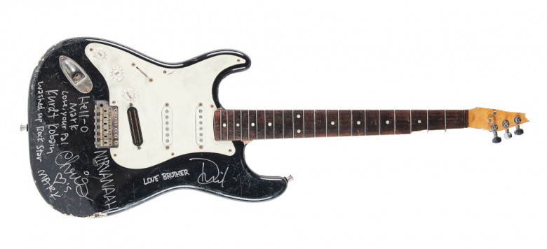 Guitare Fender Stratocaster Kurt Cobain