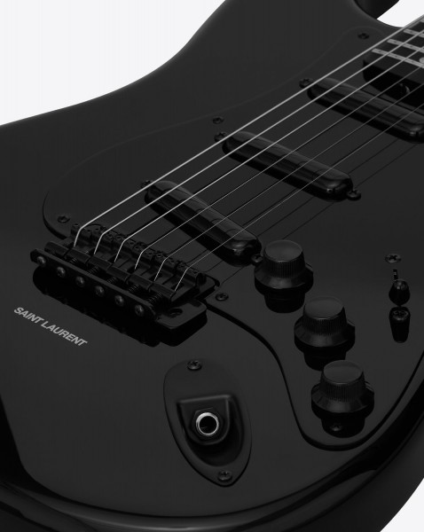 Guitare Fender Stratocaster YSL