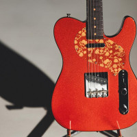 Fender modernise son propre passé avec la Raphael Saadiq Telecaster