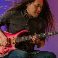 PRS se lance dans la guitare shred avec la Chleo de Herman Li