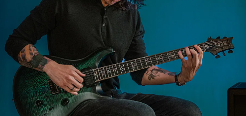 Mark Holcomb a enfin son modèle signature Core chez PRS