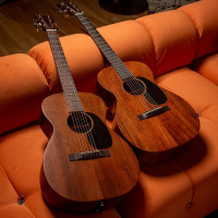 Jason Isbell sort deux modèles signature compacts chez Martin