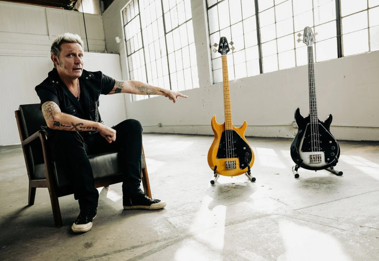 Epiphone basse Mike Dirnt signature