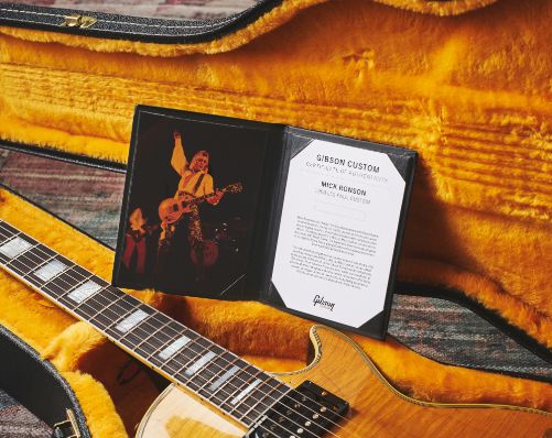 Gibson rend hommage au guitariste qui a défini la Les Paul Custom 