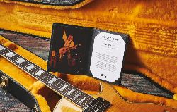 Gibson rend hommage au guitariste qui a défini la Les Paul Custom 