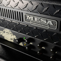 Mesa/Boogie fait dans la très grosse puissance avec la 90s Triple Rectifier Solo Head