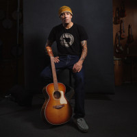 Taylor et Ben Harper ont conçu une Gold Label ensemble