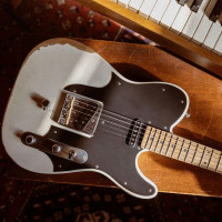 Fender remet le B-Bender à son catalogue avec la John Osborne Telecaster