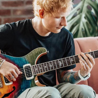 PRS SE et Ed Sheeran persistent et signent