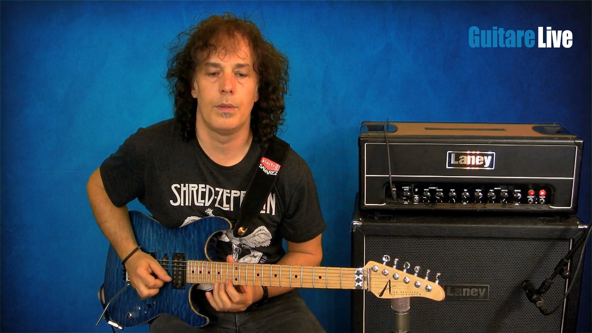 Exemple de phrase bebop de D9 vers A7