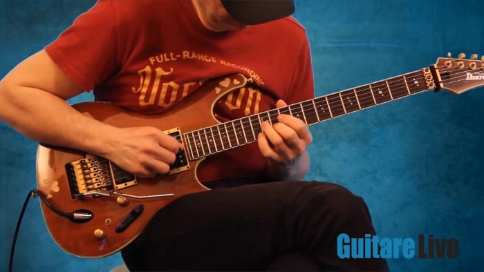 Cellules intermédiaires (6 notes) en démanché, cordes Ré, Sol, Si