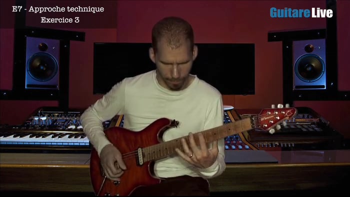 Se déplacer sur le manche