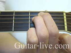 Partition 2 - Accord 1 : Mi mineur ou Em