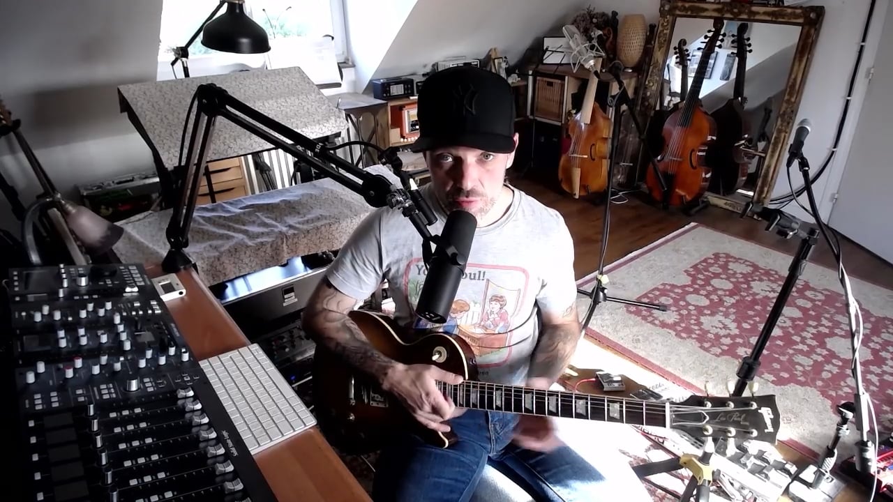 Rythmique folk à la Oasis