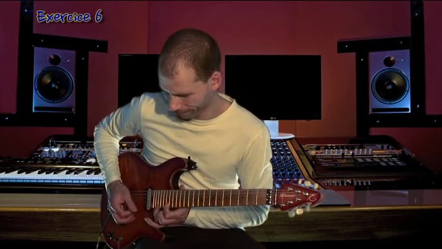 Mélange de techniques et notes répétées