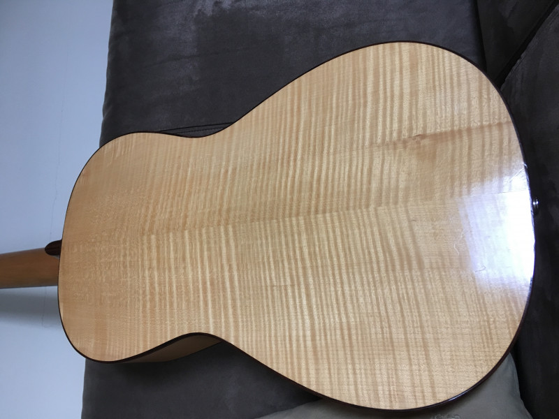achat-vente-echange-guitare-dos-christopher-schuetz-44559.jpg