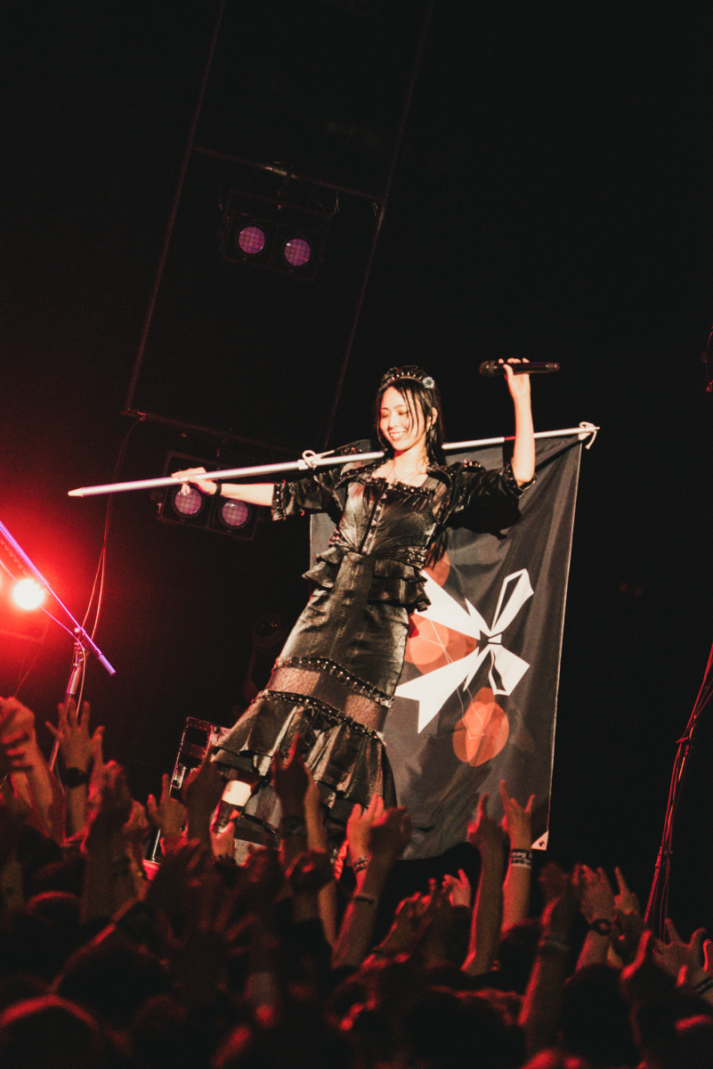 Raise your flag!